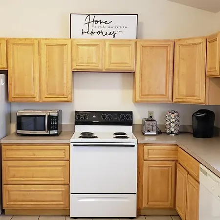 Modern House Minutes From Downtown Gainesville, Uf, Va & More! Extérieur photo