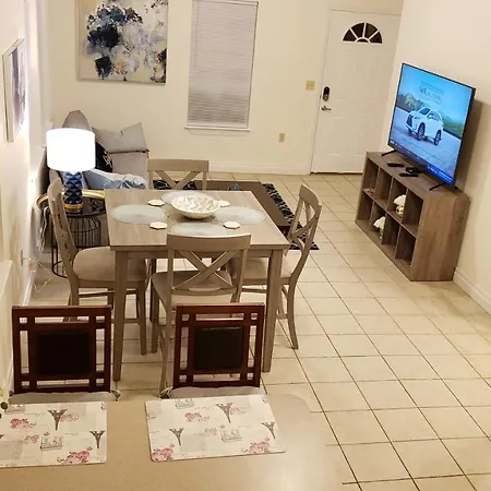 Modern House Minutes From Downtown Gainesville, Uf, Va & More! Extérieur photo