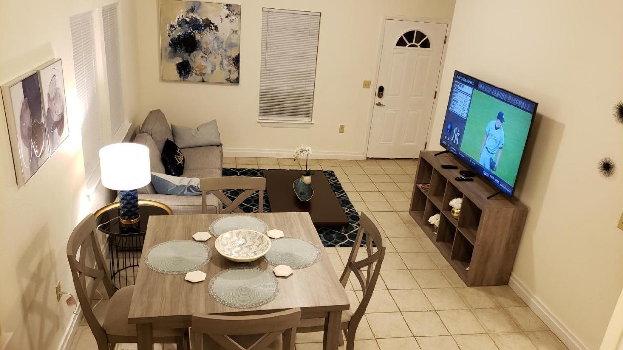 Modern House Minutes From Downtown Gainesville, Uf, Va & More! Hébergement de vacances *